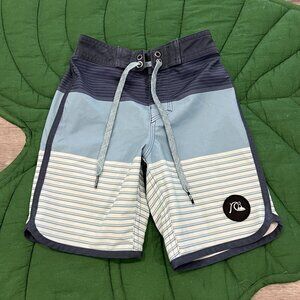 Quiksilver Boys Toddler 4 Blue Board Shorts Swim Trunks